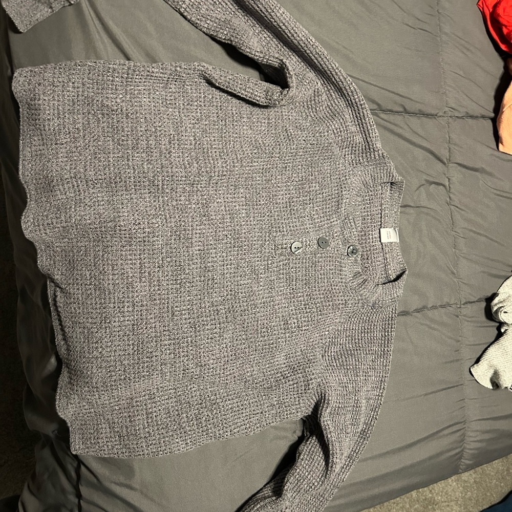 Cropped sweater